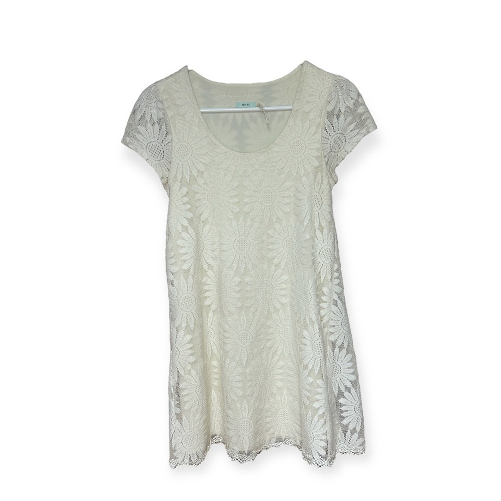 Kimchi Blue white floral lace dress